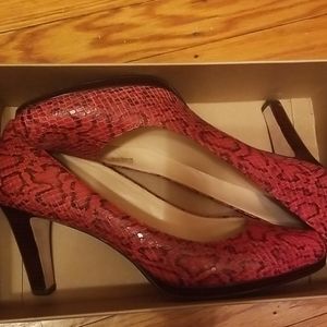 Women shoes